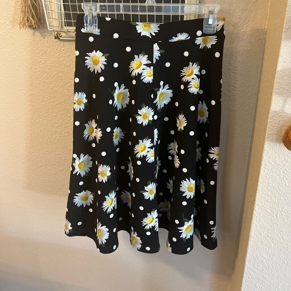 Faith and joy Women's Pleated Vintage Skirt Daisy - Picture 4 of 4